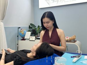 phun xăm môi tiếng anh là gì